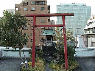tntokyo2002_059.JPG