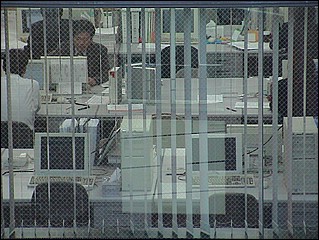 tntokyo2002_064.JPG