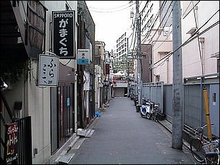 tntokyo2002_099.JPG